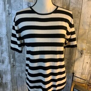 Striped Black and White Silk Sweater. Size M